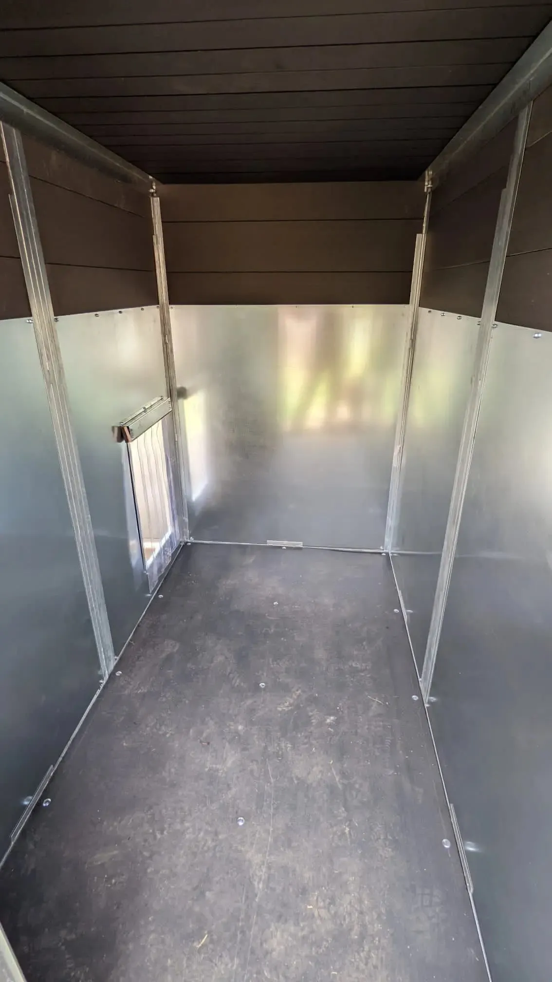 Benchmark Dog Kennel with Apex Roof - Single 14 x 8ft, Eco Thermal Range