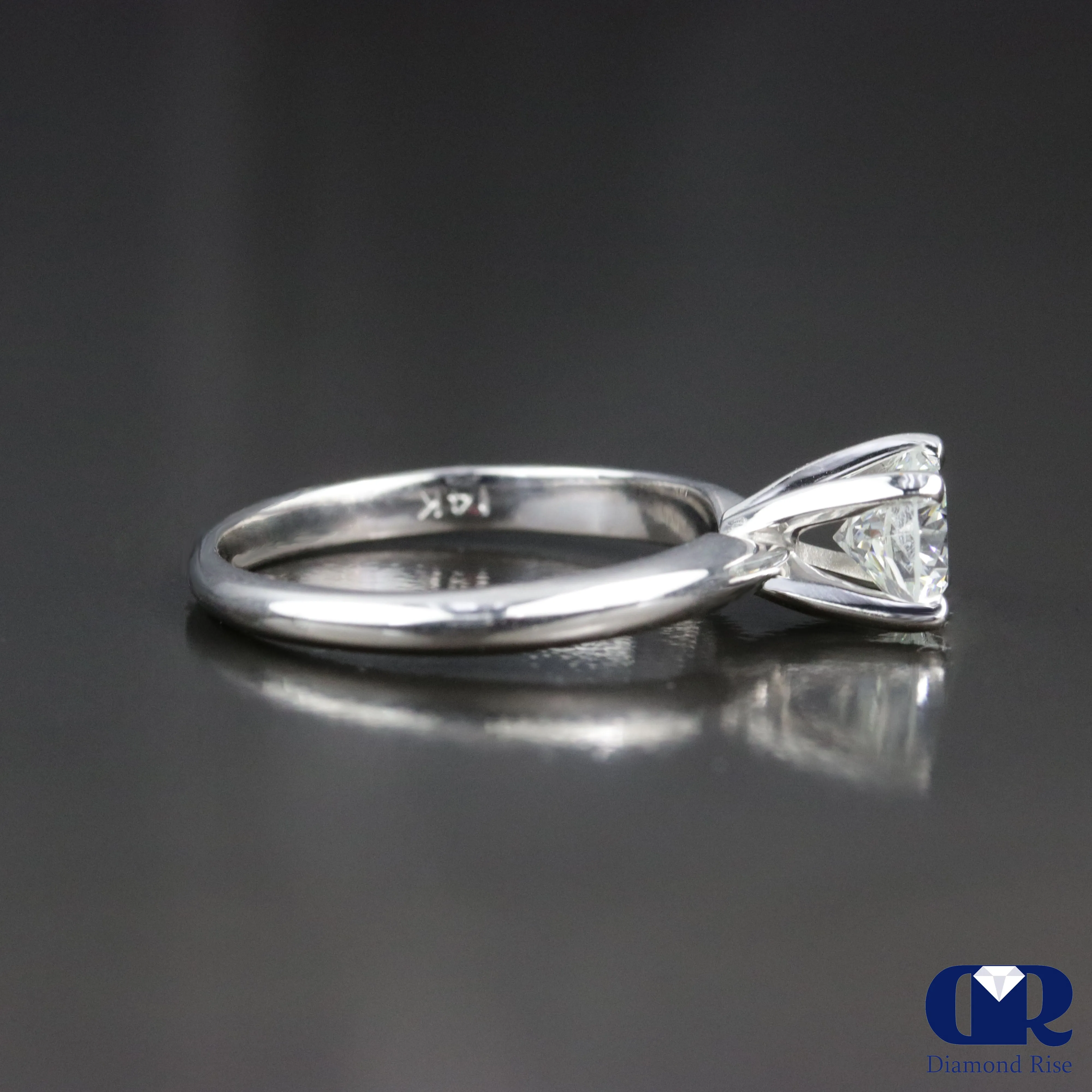 Round Cut Diamond Solitaire 4 Prong Engagement Ring In 14K White Gold